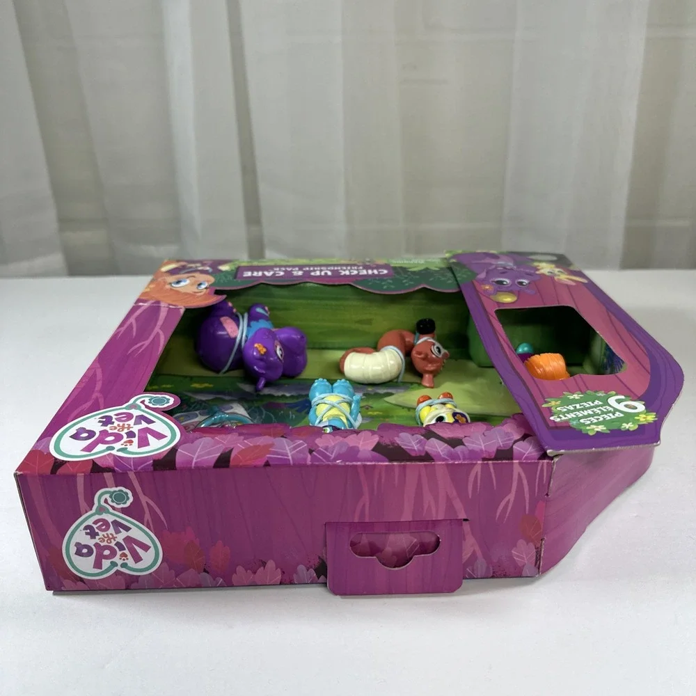Vida The Vet Check Up & Care Friendship Figure 5 Pack New